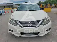 2017 Nissan ALTIMA photo