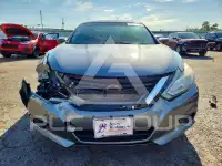 2017 Nissan ALTIMA фото