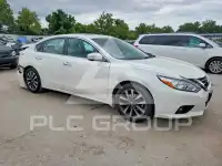 2017 Nissan ALTIMA фото