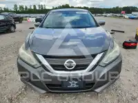 2017 Nissan ALTIMA фото