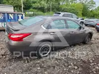 2017 Nissan ALTIMA фото