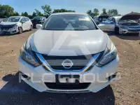 2017 Nissan ALTIMA фото