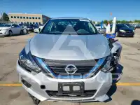 2017 Nissan ALTIMA фото
