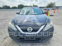 2017 Nissan ALTIMA фото