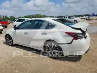 2017 Nissan ALTIMA фото