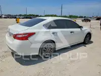 2017 Nissan ALTIMA фото
