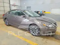 2017 Nissan ALTIMA фото