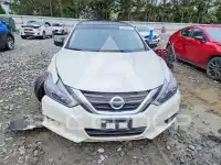 2017 Nissan ALTIMA photo