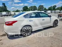 2017 Nissan ALTIMA фото