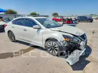 2017 Nissan ALTIMA фото