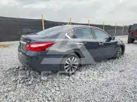 2017 Nissan ALTIMA фото