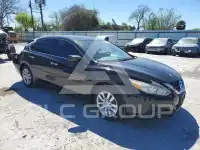 2017 Nissan ALTIMA фото