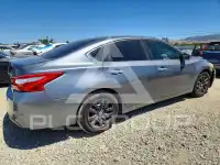 2017 Nissan ALTIMA photo