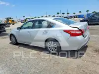 2017 Nissan ALTIMA фото