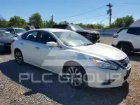 2017 Nissan ALTIMA фото