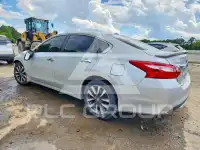 2017 Nissan ALTIMA photo
