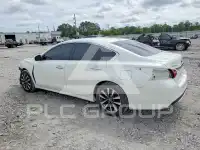 2017 Nissan ALTIMA фото