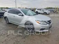 2017 Nissan ALTIMA фото