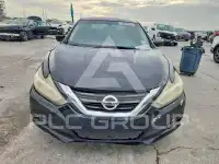 2017 Nissan ALTIMA фото