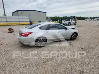 2017 Nissan ALTIMA фото