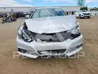 2017 Nissan ALTIMA фото