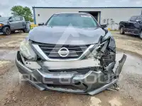2017 Nissan ALTIMA photo