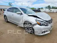 2017 Nissan ALTIMA фото