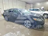 2017 Nissan ALTIMA фото