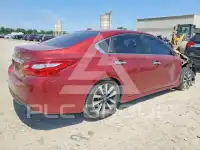 2017 Nissan ALTIMA photo
