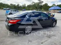 2017 Nissan ALTIMA фото