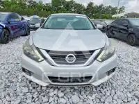 2017 Nissan ALTIMA фото