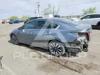 2017 Nissan ALTIMA фото