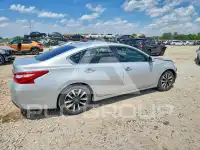 2017 Nissan ALTIMA фото