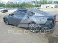 2017 Nissan ALTIMA фото