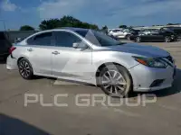 2017 Nissan ALTIMA фото