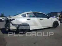 2017 Nissan ALTIMA фото