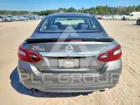 2017 Nissan ALTIMA фото