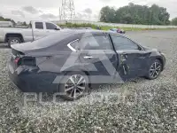 2017 Nissan ALTIMA фото