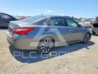 2017 Nissan ALTIMA фото