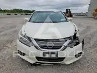 2017 Nissan ALTIMA photo