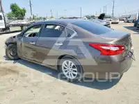 2017 Nissan ALTIMA фото