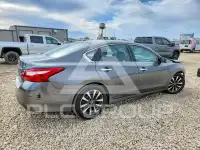 2017 Nissan ALTIMA фото