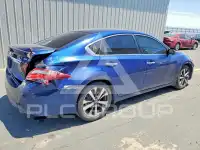 2017 Nissan ALTIMA фото