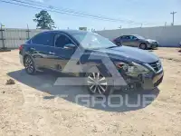 2017 Nissan ALTIMA photo