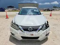 2017 Nissan ALTIMA фото