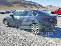 2017 Nissan ALTIMA photo