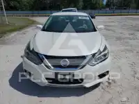 2017 Nissan ALTIMA photo