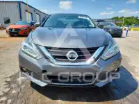 2017 Nissan ALTIMA фото