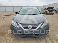 2017 Nissan ALTIMA photo