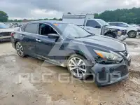 2017 Nissan ALTIMA фото